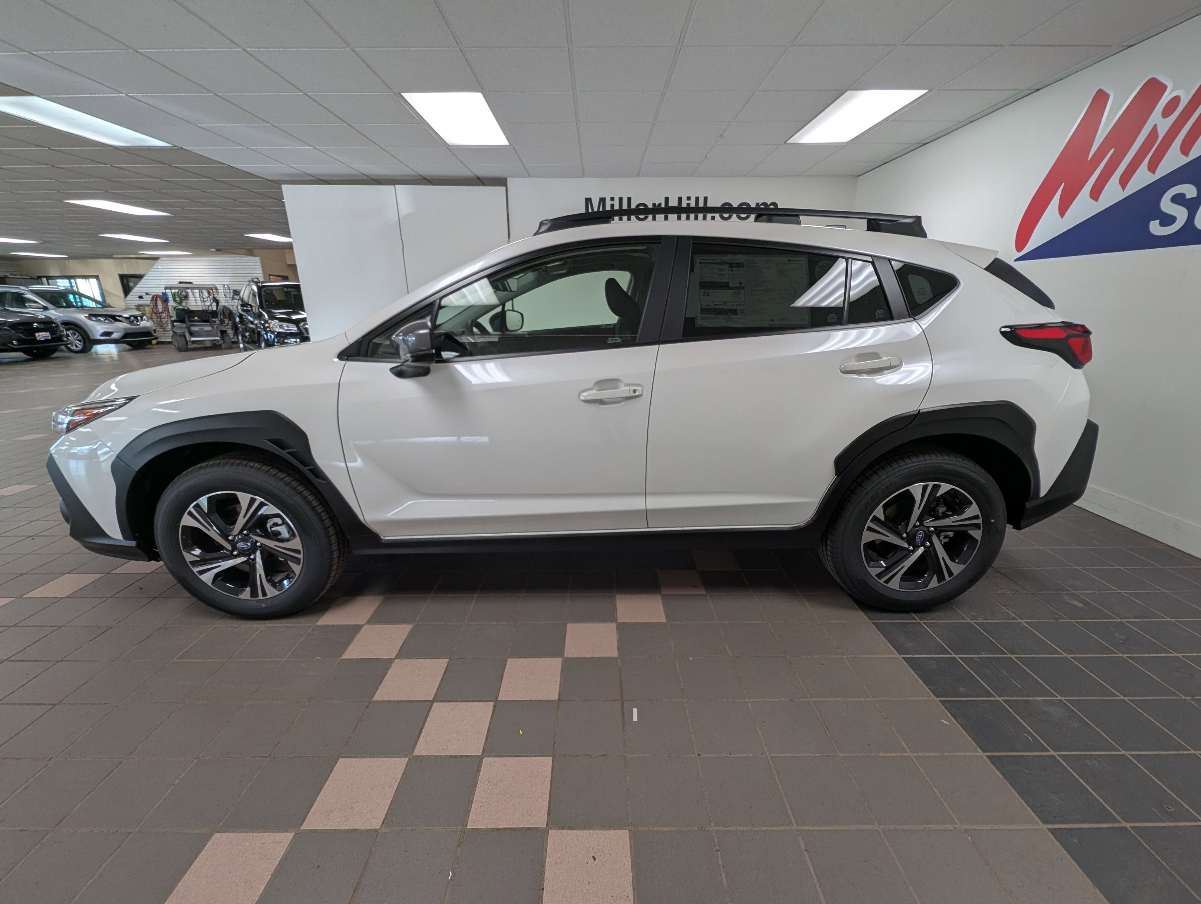 2025 Subaru Crosstrek Premium photo 2