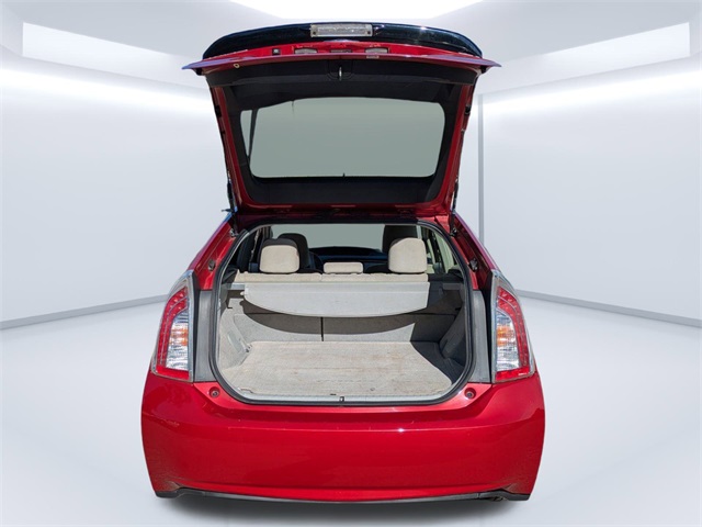 2015 Toyota Prius Four photo 10