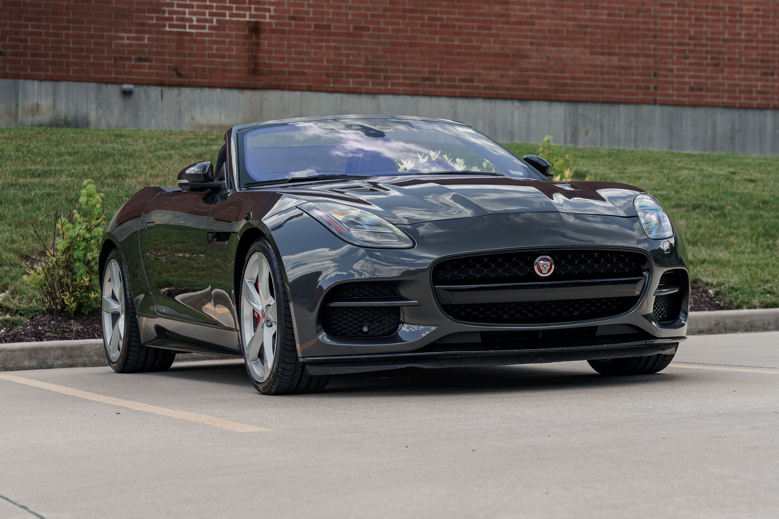 Used 2019 Carpathian Grey Jaguar R image 1