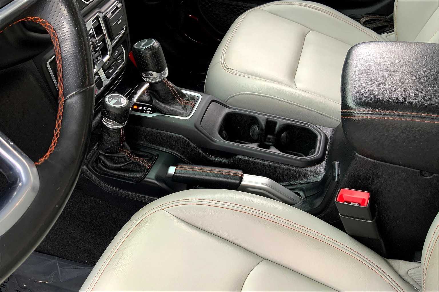 2021 Jeep Gladiator Mojave photo 15