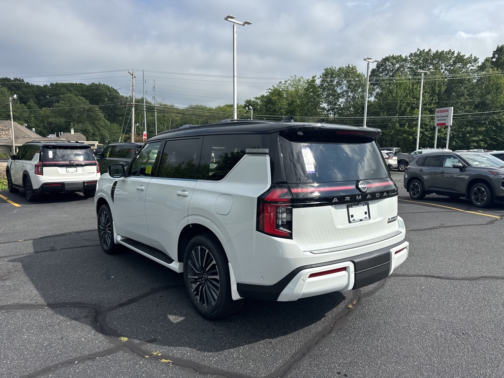 2025 Nissan Armada Platinum Reserve photo 4