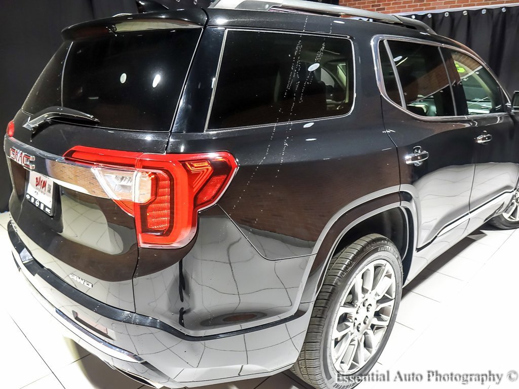 2023 GMC ACADIA - Image 10