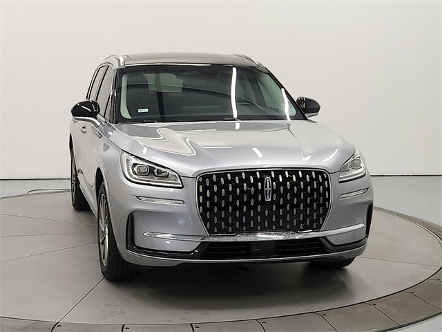 2024 Lincoln Corsair Grand Touring photo 2