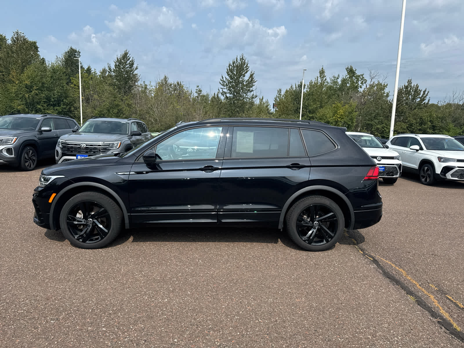 Certified 2023 Volkswagen Tiguan SE R-LINE BLACK with VIN 3VV8B7AX5PM015653 for sale in Hermantown, Minnesota