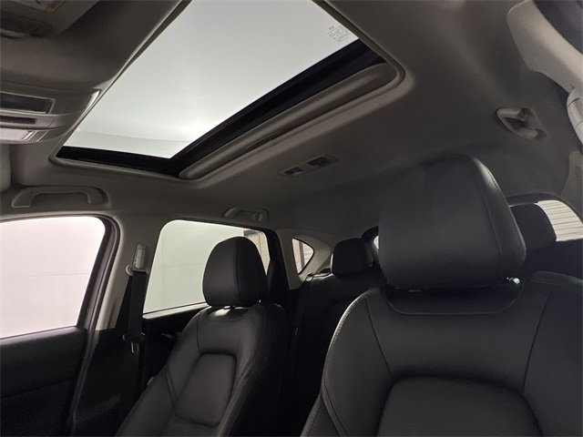 2023 Mazda CX-5 2.5 S Preferred photo 15