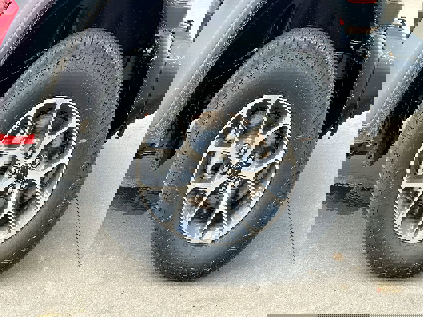 2024 Jeep Wrangler Sport S photo 9