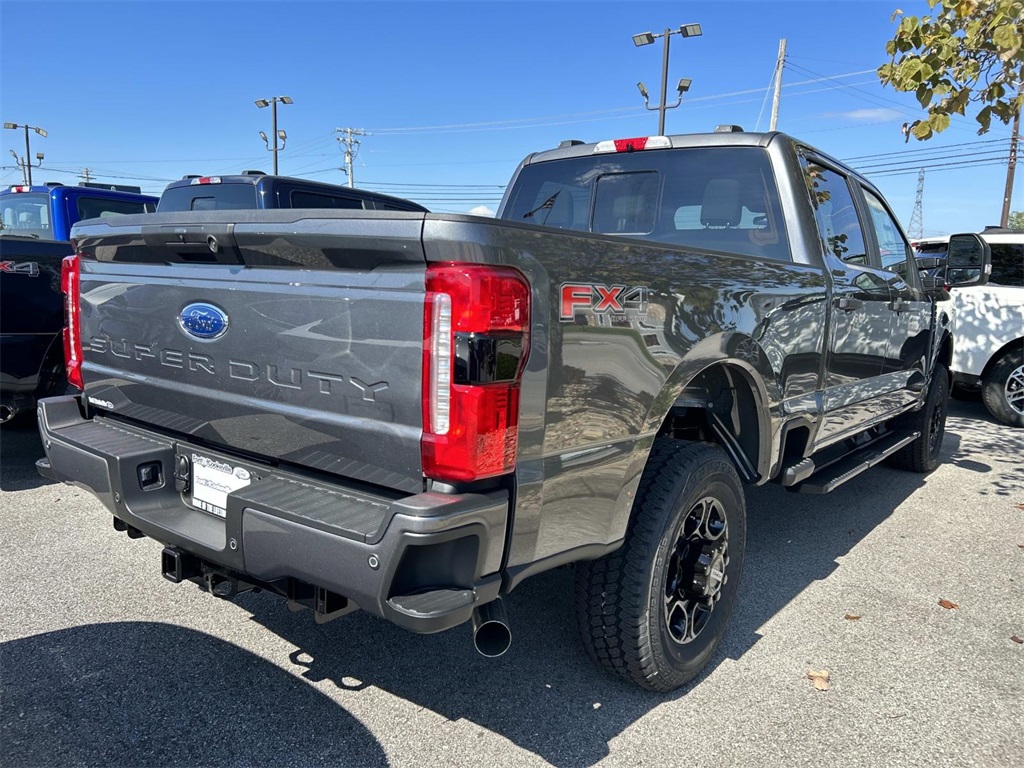 2026 Ford F-250 XL photo 2