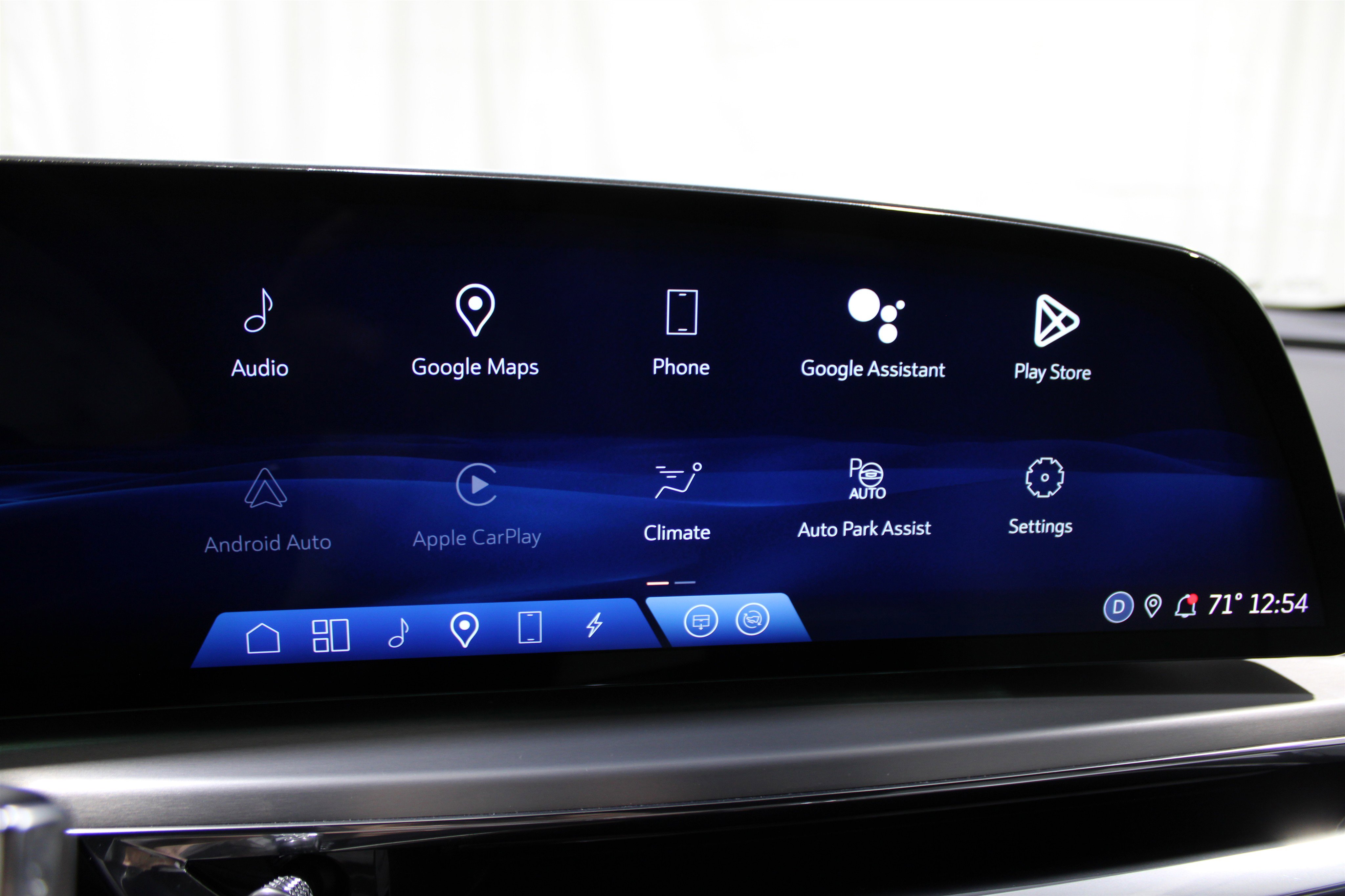 2023 Cadillac Lyriq Luxury photo 11