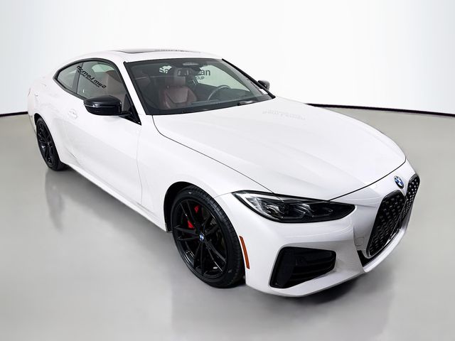 2021 BMW 4 Series M440i's photo