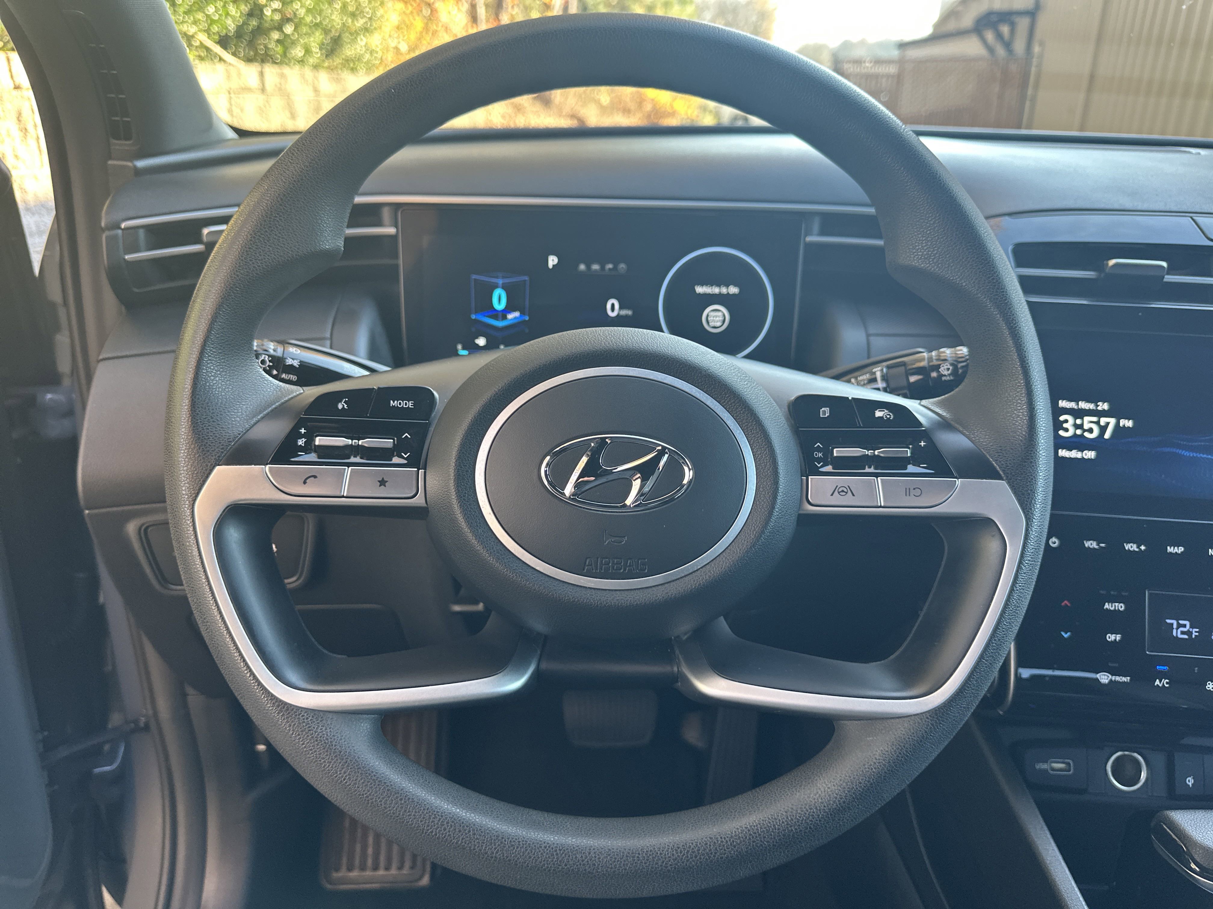 2024 Hyundai Santa Cruz SEL photo 3