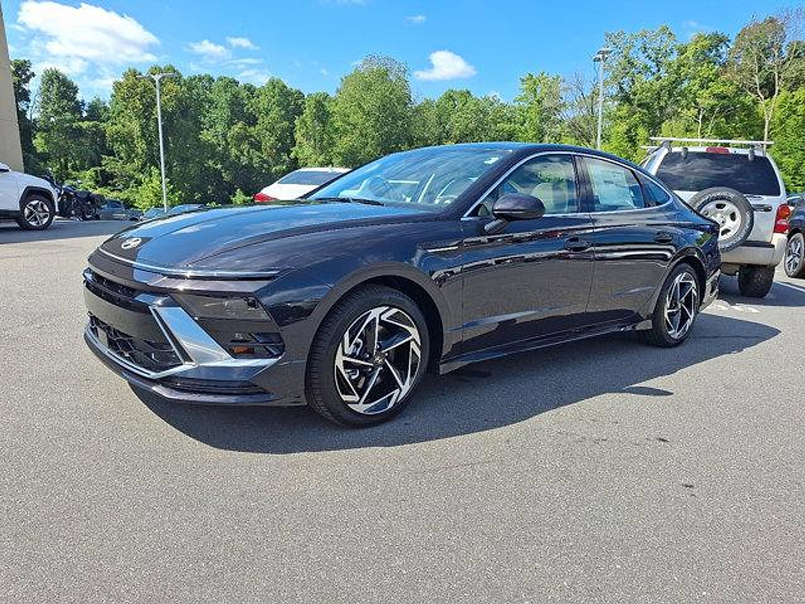 2025 Hyundai Sonata SEL Convenience photo 2