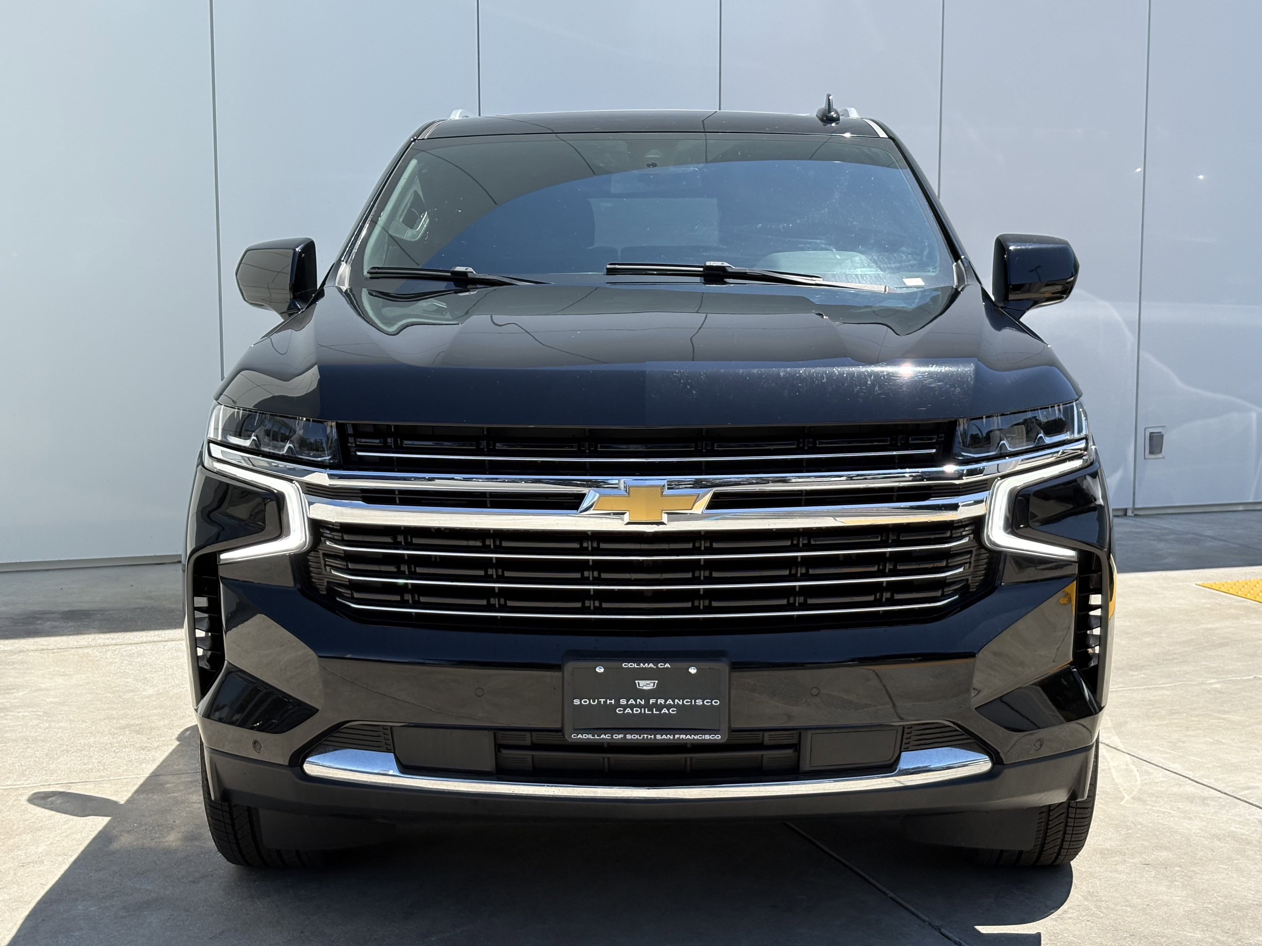 2022 Chevrolet Tahoe LT photo 3