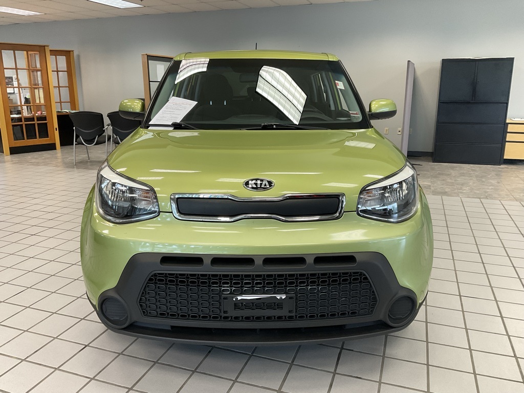 PreOwned 2015 Kia Soul Base 4D Hatchback in Kansas City XPH9312B