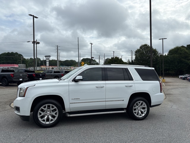2017 Gmc Yukon SLT photo 4
