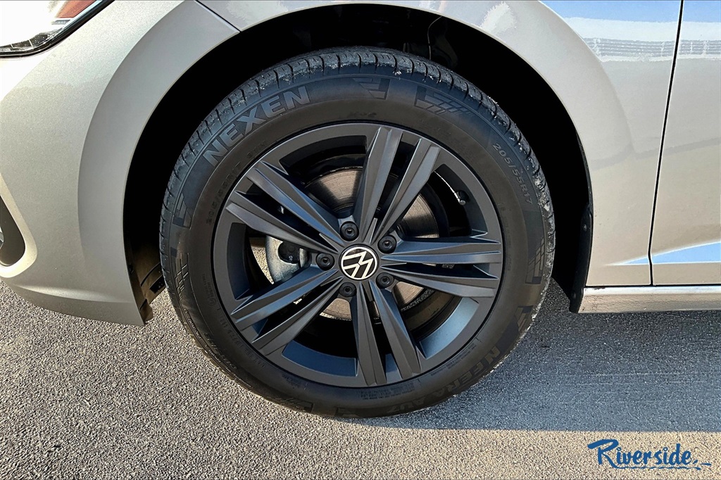2022 Volkswagen Jetta 1.5T SE photo 7