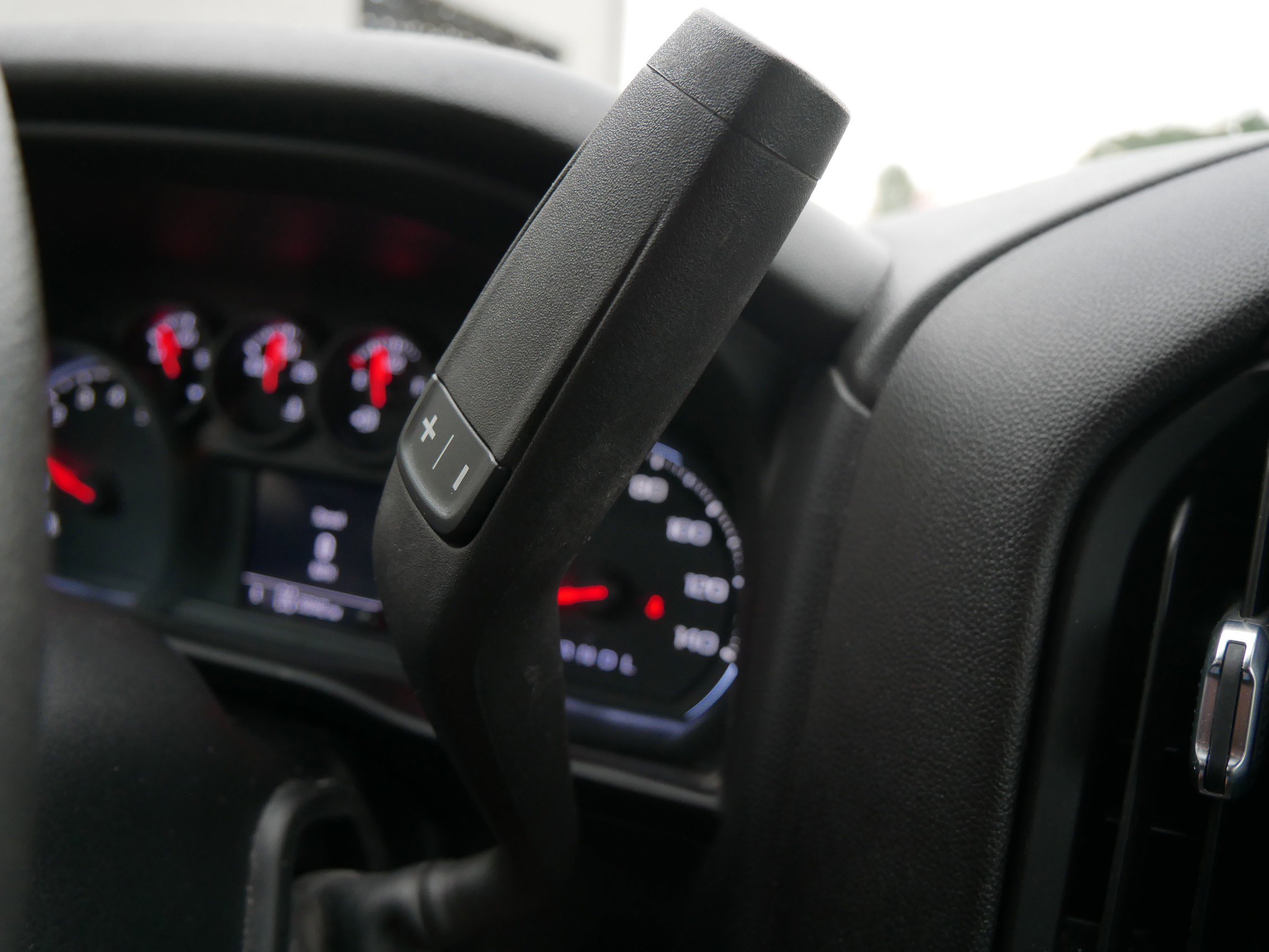 2022 Chevrolet Silverado 1500 Custom photo 24