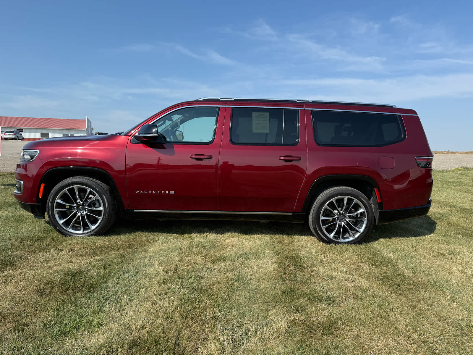 2024 Jeep Wagoneer L Series III photo 7
