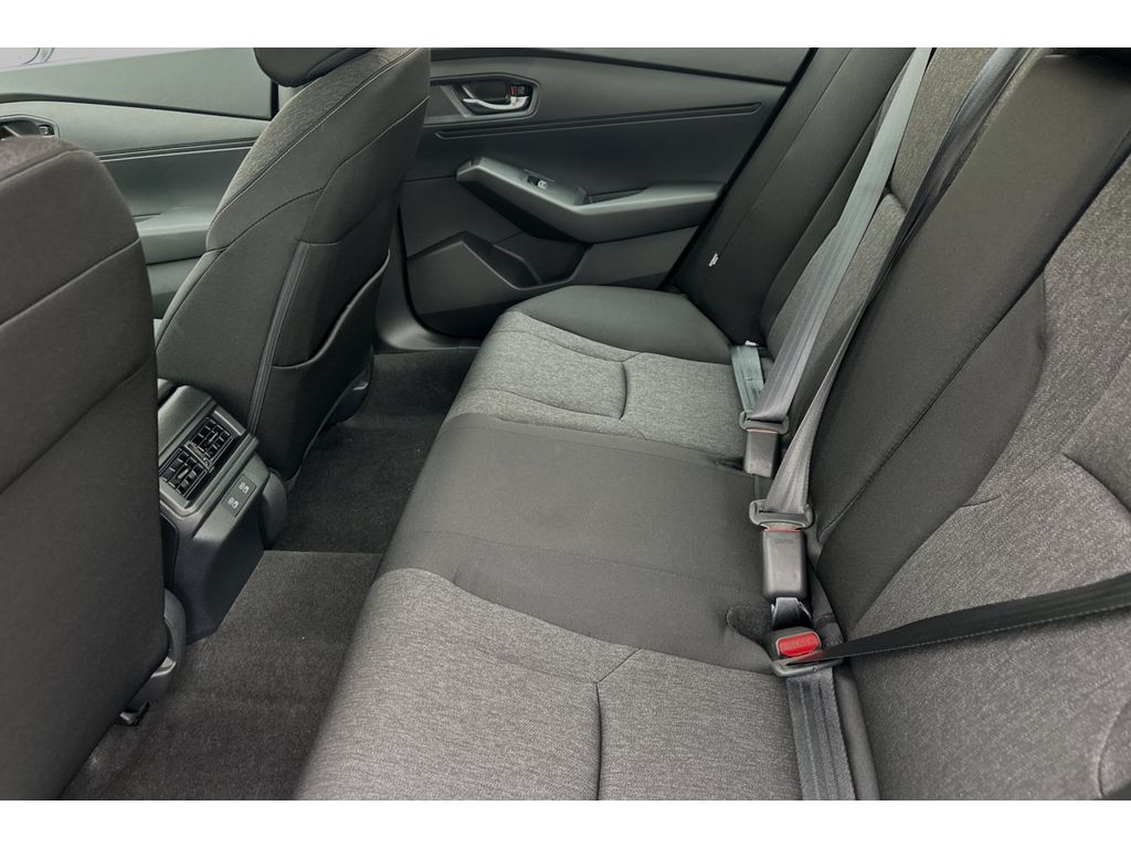2025 Honda Accord LX photo 14