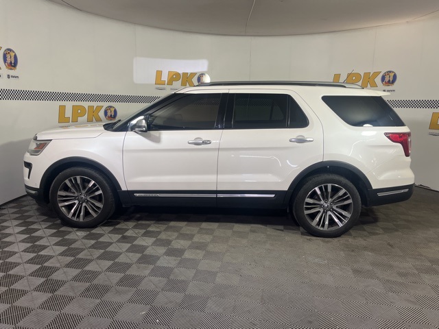 2018 Ford Explorer Platinum photo 4