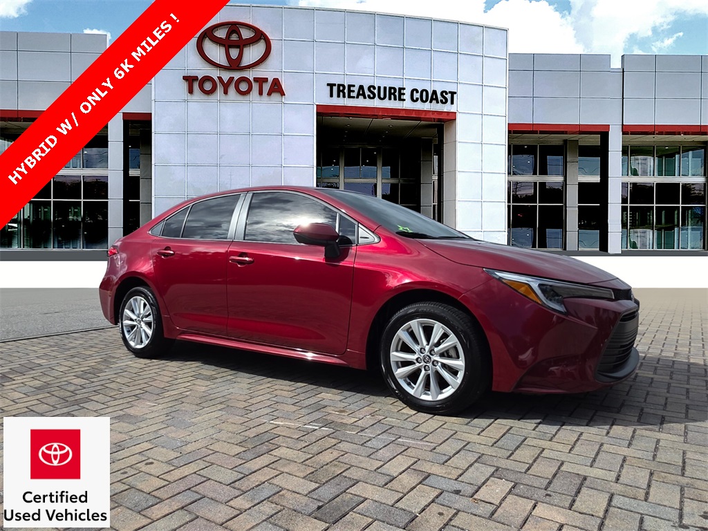 2025 Toyota Corolla LE