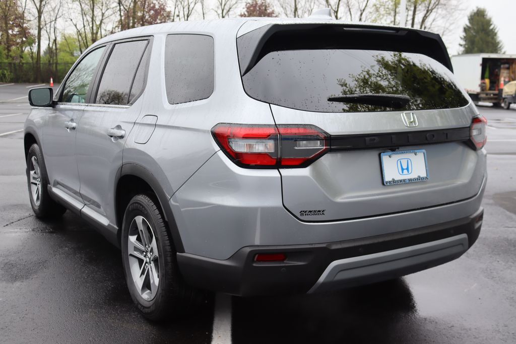 2025 Honda Pilot EX-L photo 3