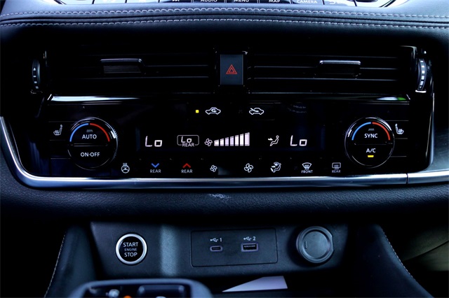 2021 Nissan Rogue SL photo 18