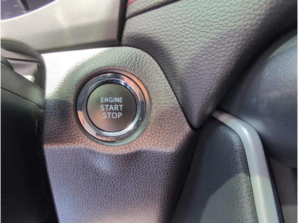 2024 Toyota RAV4 TRD photo 17