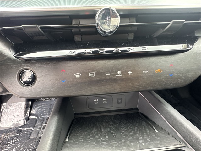 2025 Nissan Murano SL photo 18