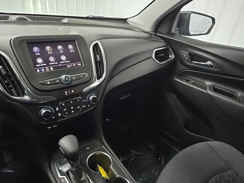 2022 Chevrolet Equinox LT photo 24