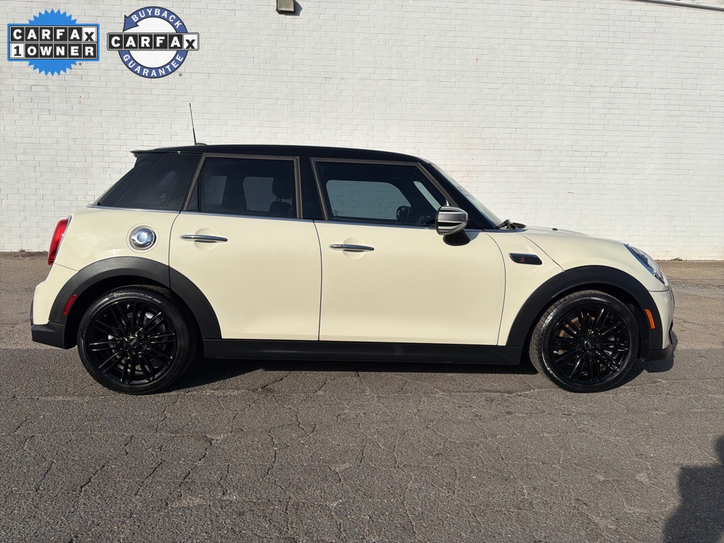 2022 MINI Hardtop 4 Door S's photo