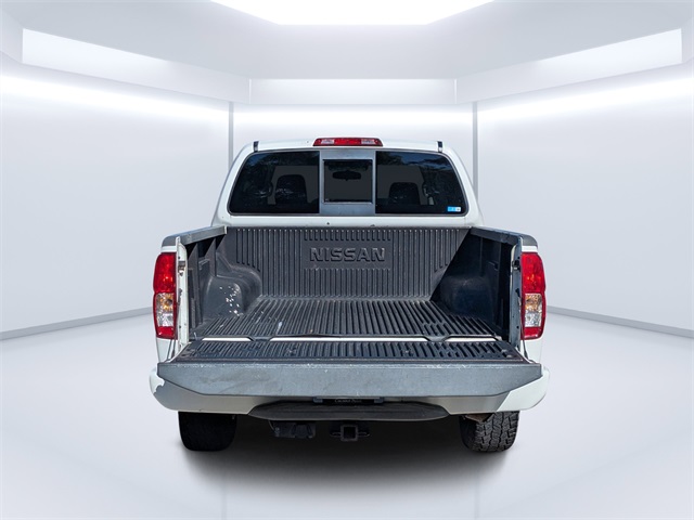 2014 Nissan Frontier Desert Runner photo 11