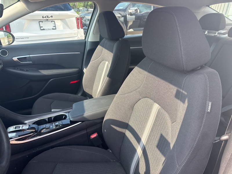2022 Hyundai Sonata SEL photo 12