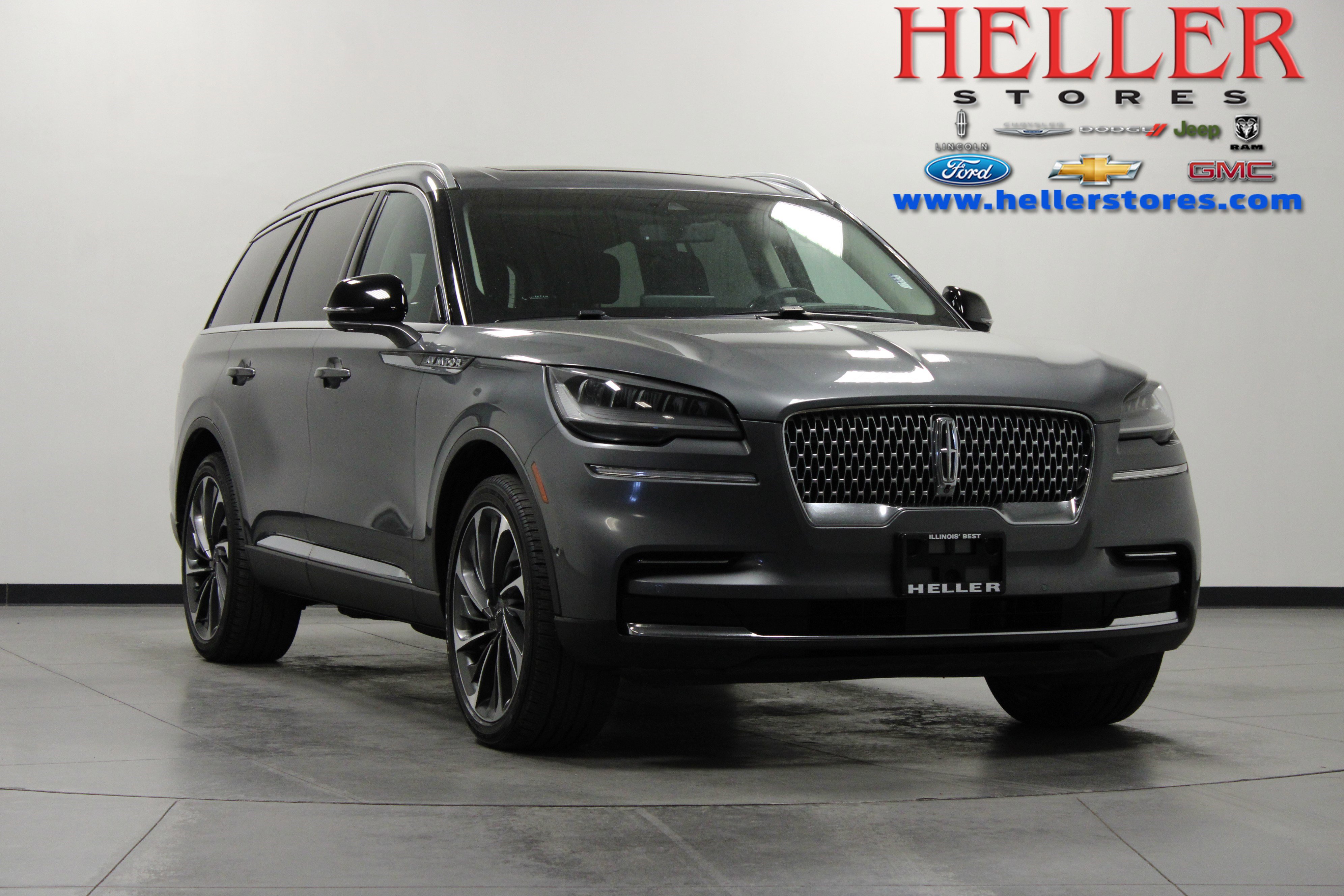 2022 Lincoln Aviator Reserve's photo