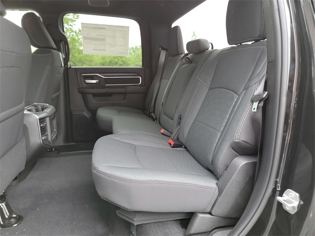 2025 Ram 2500 Big Horn photo 13