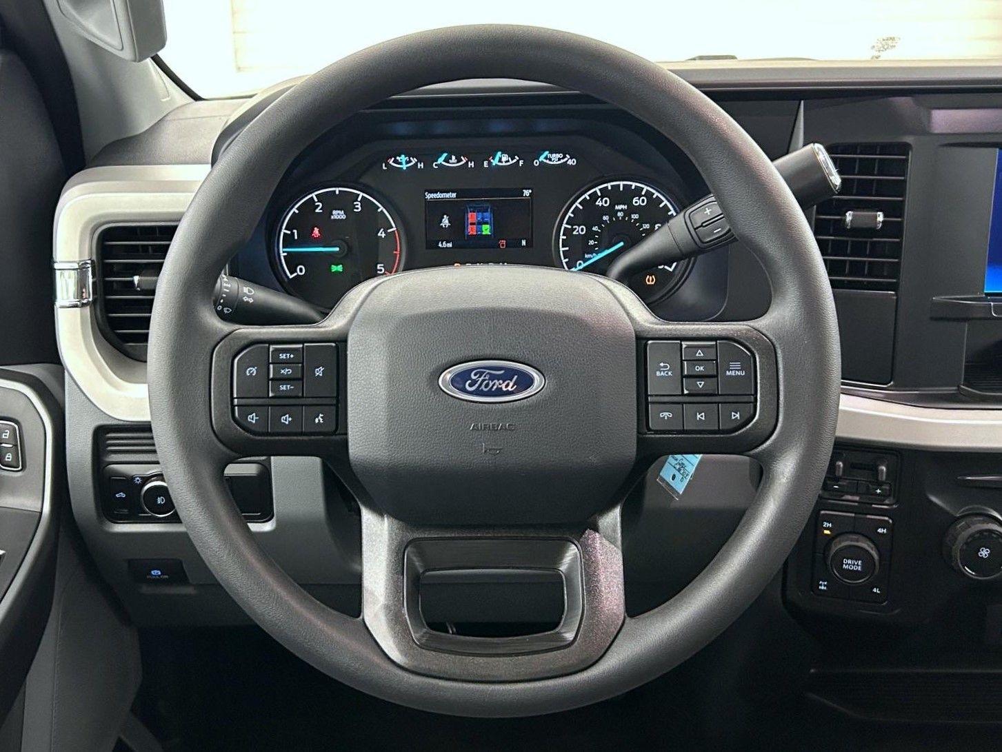 2026 Ford F-350 photo 11