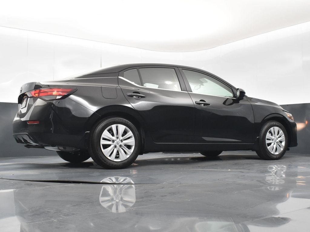 2025 Nissan Sentra S photo 33