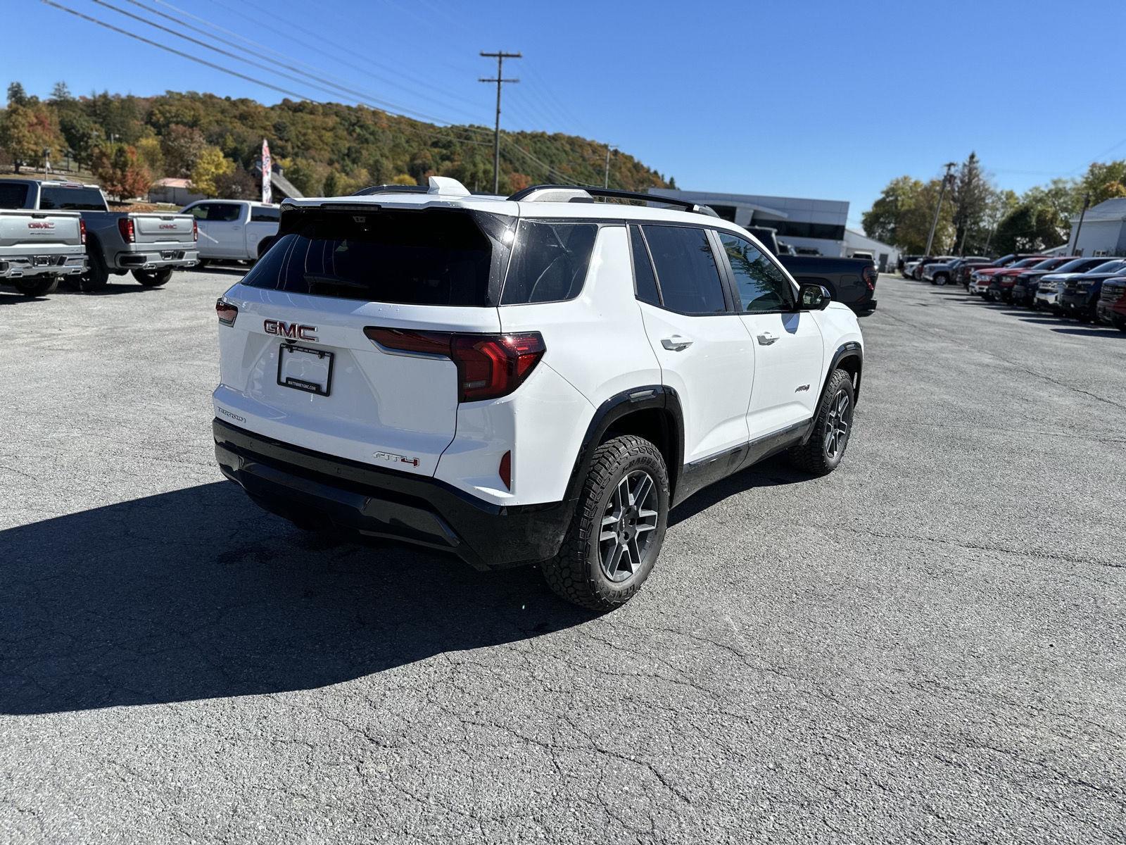 2026 Gmc Terrain AT4 photo 4