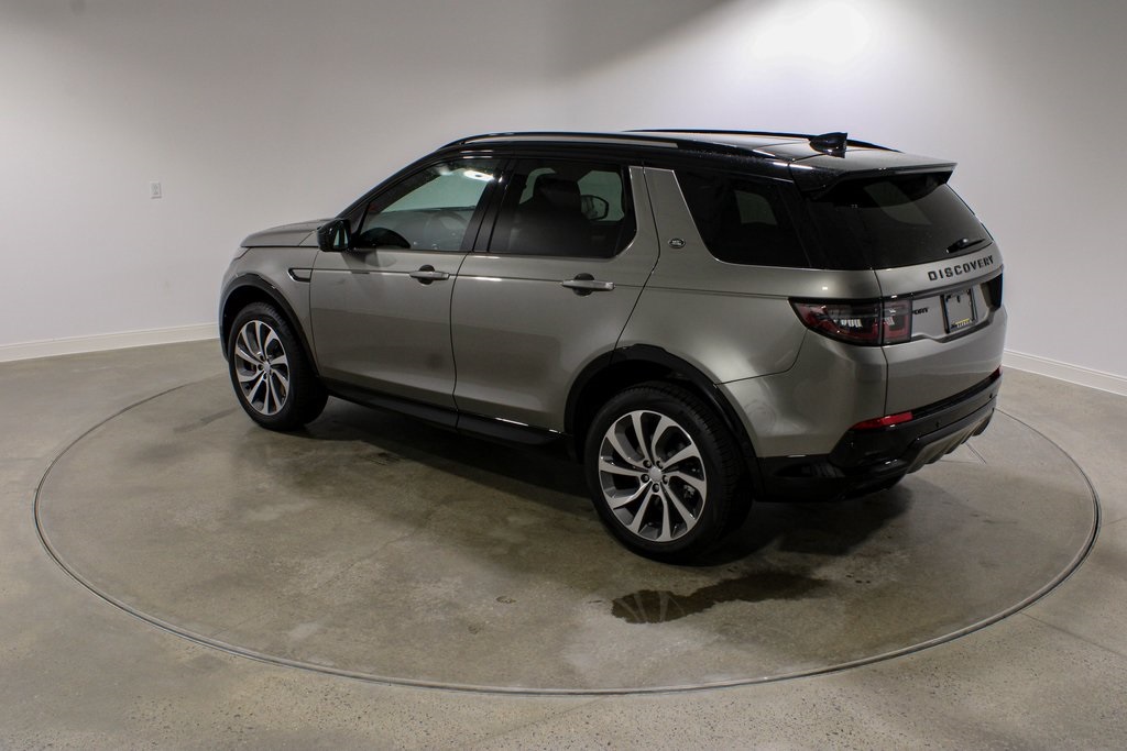 2025 Land Rover Discovery Sport SE photo 3