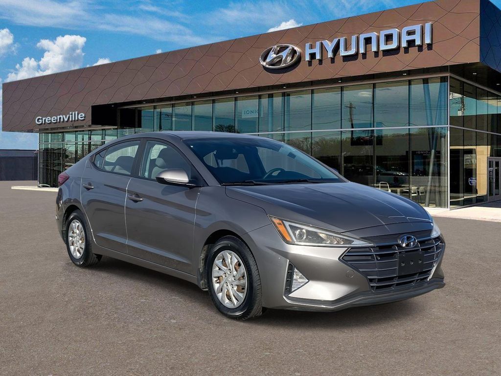 2020 Hyundai Elantra SE