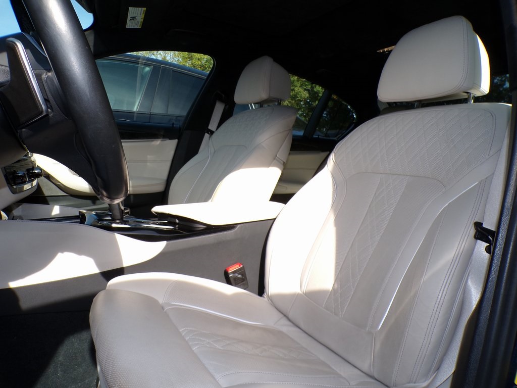 2023 Bmw M550i xDrive photo 5