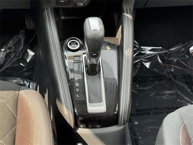 2019 Nissan Kicks SR photo 20