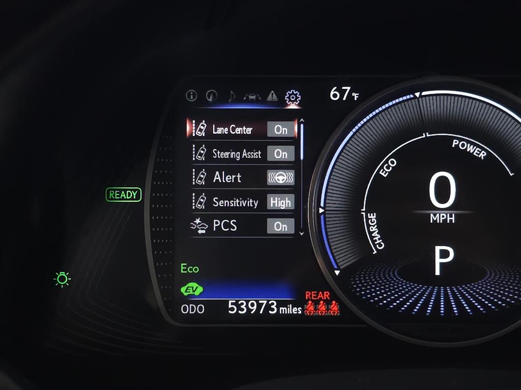 2020 Lexus ES 300h photo 20