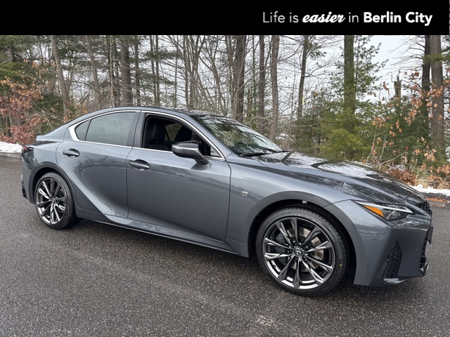 2025 Lexus IS 350 F SPORT DESIGN's photo