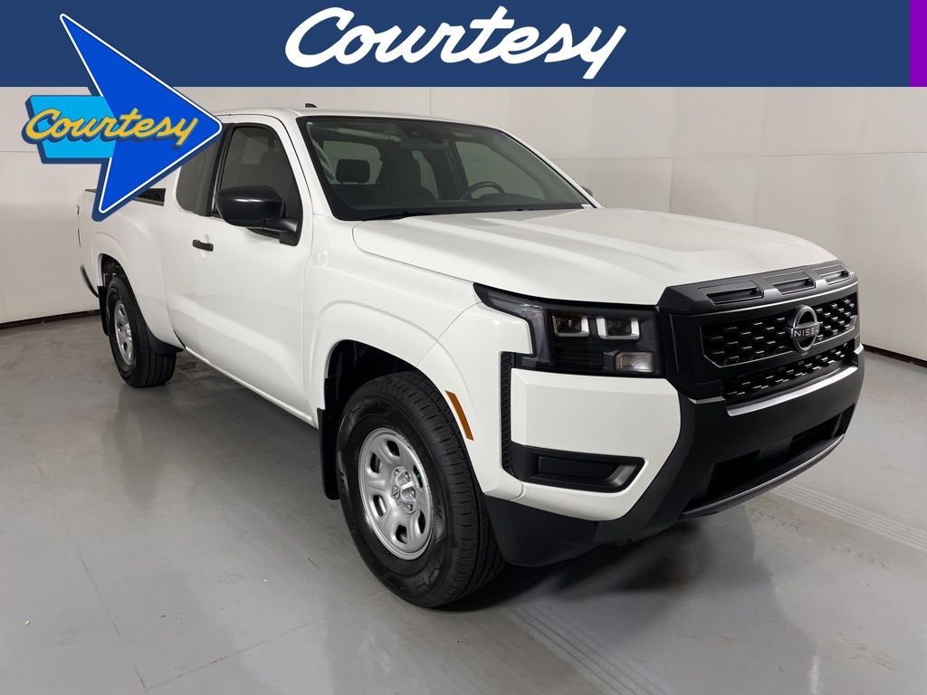 2026 Nissan Frontier S's photo