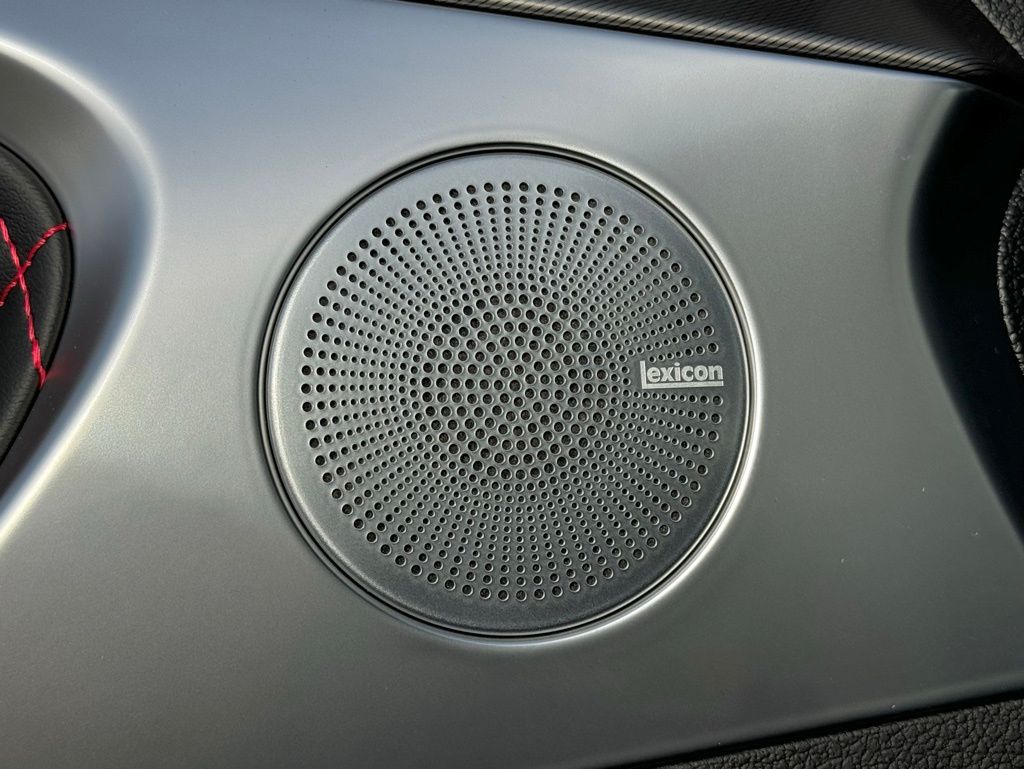 2025 Genesis G70 3.3T Sport Advanced photo 26