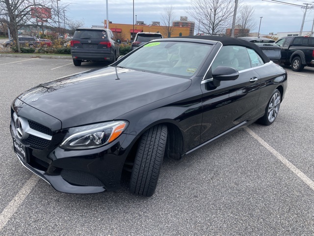 2018 Mercedes Benz C 300 4MATIC photo 3