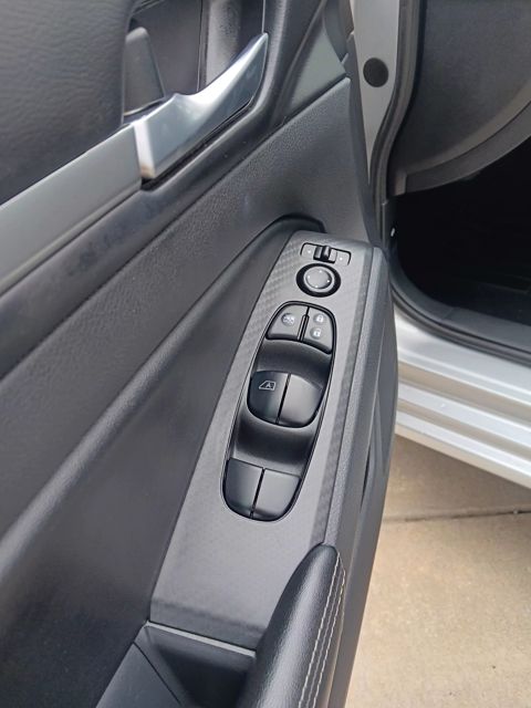 2022 Nissan Altima 2.5 SV photo 10