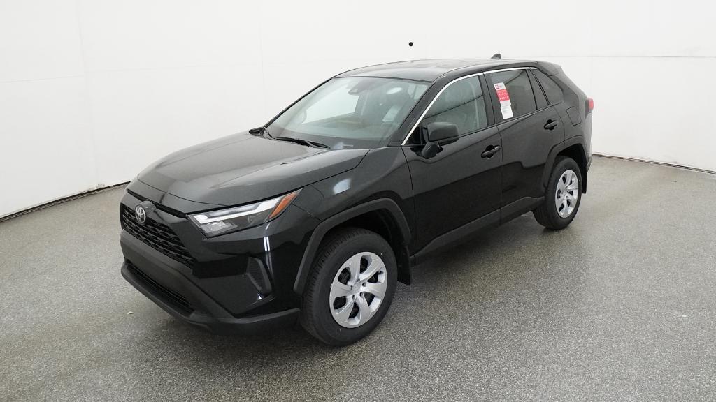 2025 Toyota RAV4 LE's photo