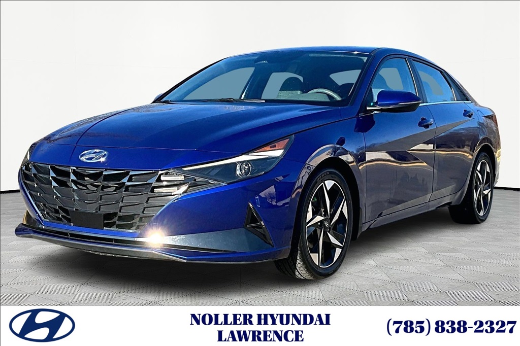 2022 Hyundai Elantra SEL's photo