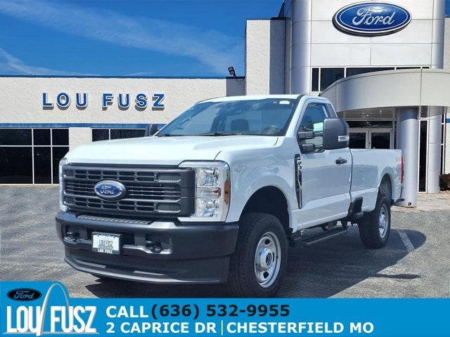 2026 Ford F-350 Super Duty XL's photo